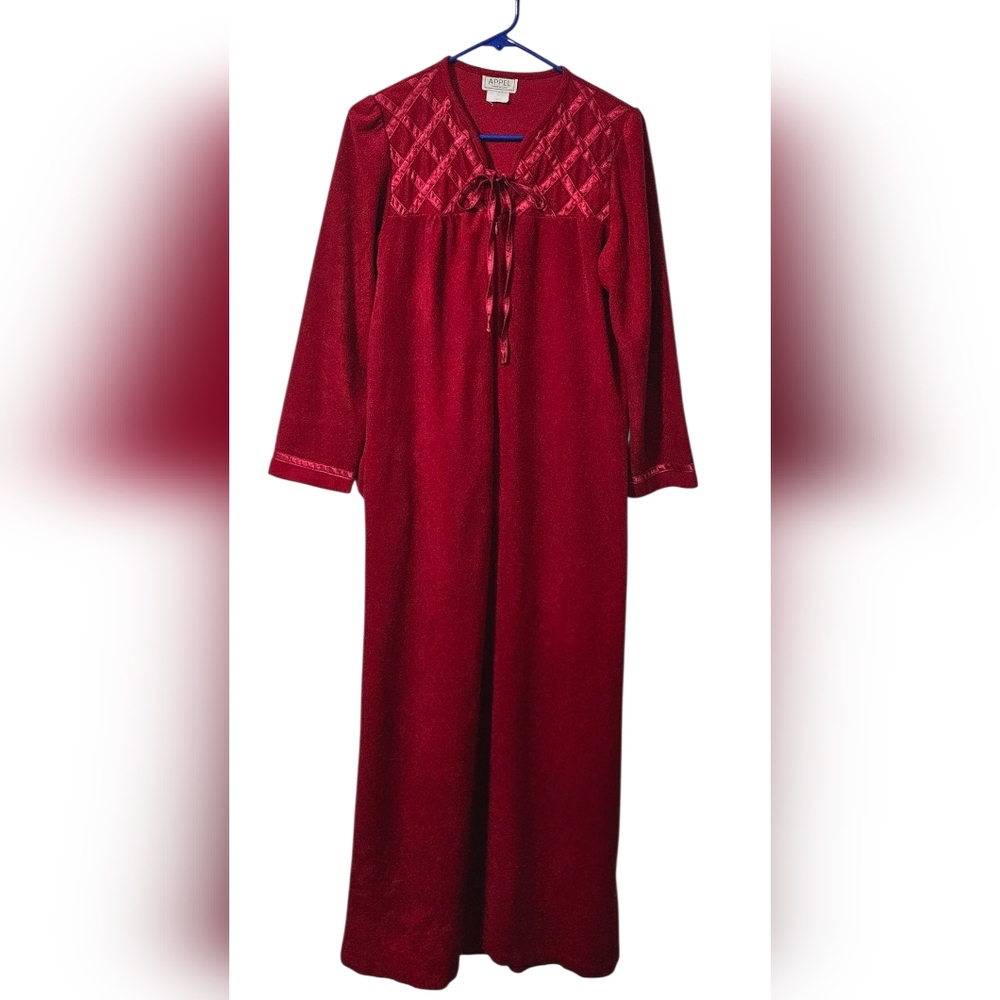 Appel Long Velour Women's Robe Quilted Yoke Design, Lg Sleeves & Pockets Size Sm